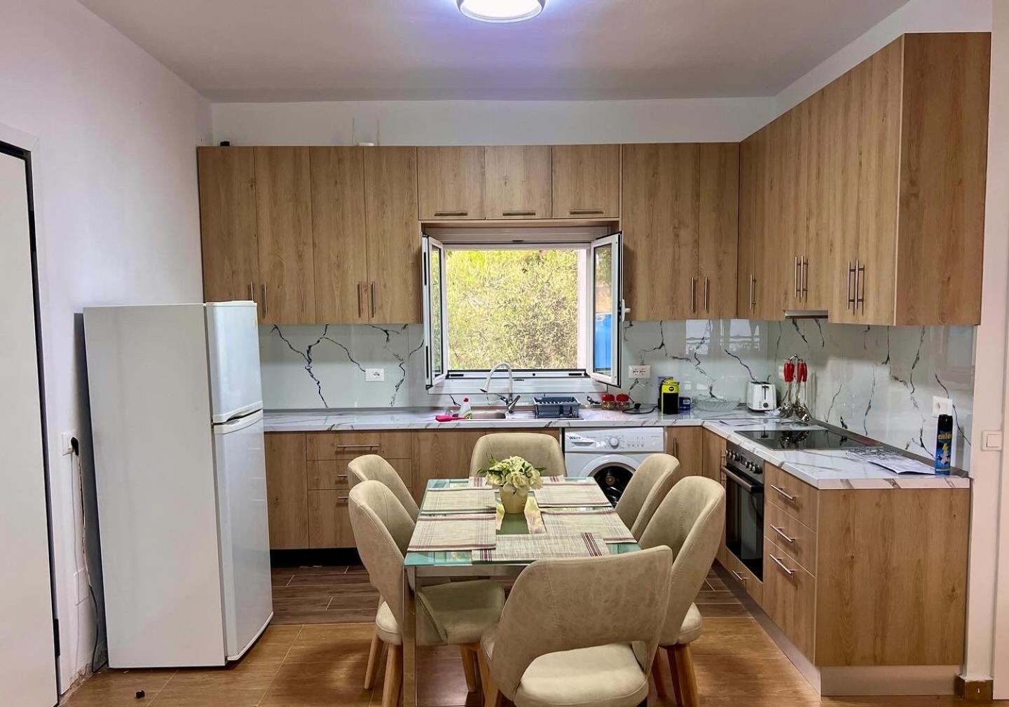 Vila Elezi Piqeras Borsh Exteriér fotografie